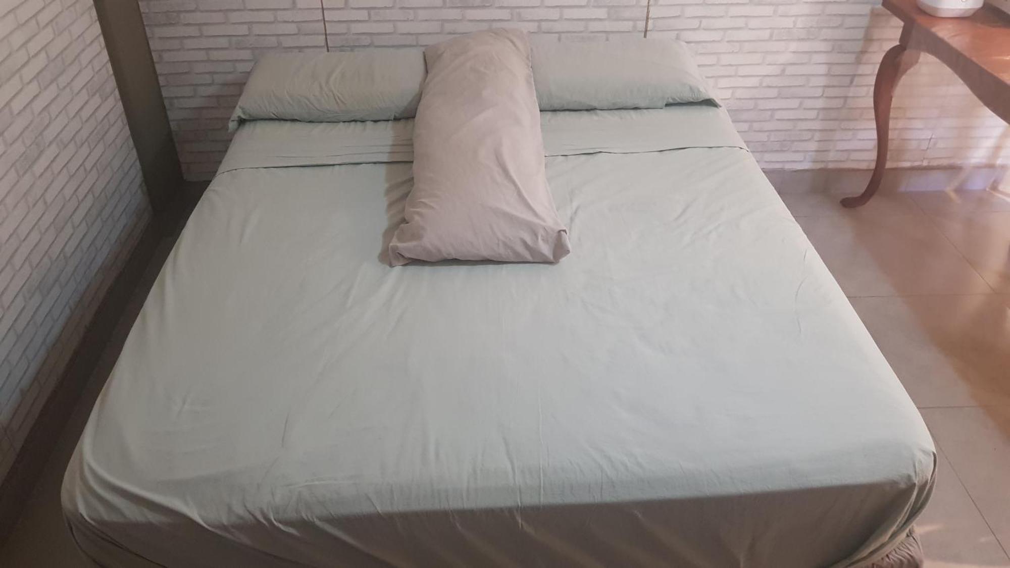 Apartment Casa No Centro De Foz! Ar-condicionado, Smart Tv, Wi-fi, Cozinha, Ventilador E 4 Camas *