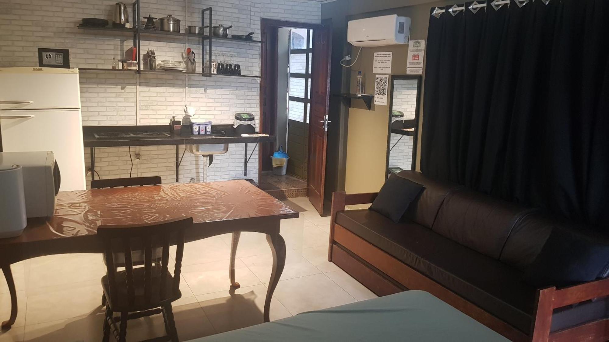 Apartment Casa No Centro De Foz! Ar-condicionado, Smart Tv, Wi-fi, Cozinha, Ventilador E 4 Camas