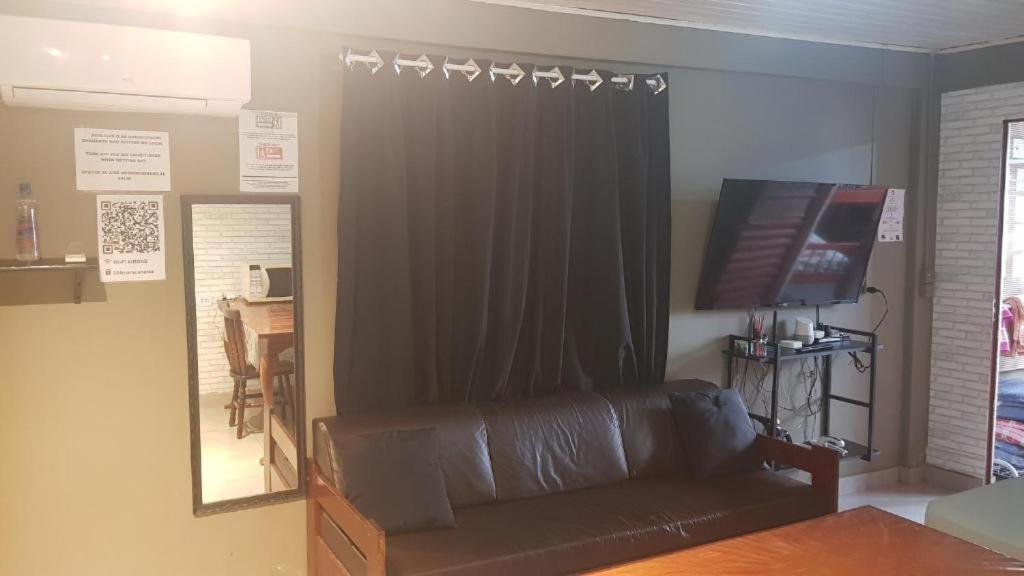 Casa No Centro De Foz! Ar-condicionado, Smart Tv, Wi-fi, Cozinha, Ventilador E 4 Camas